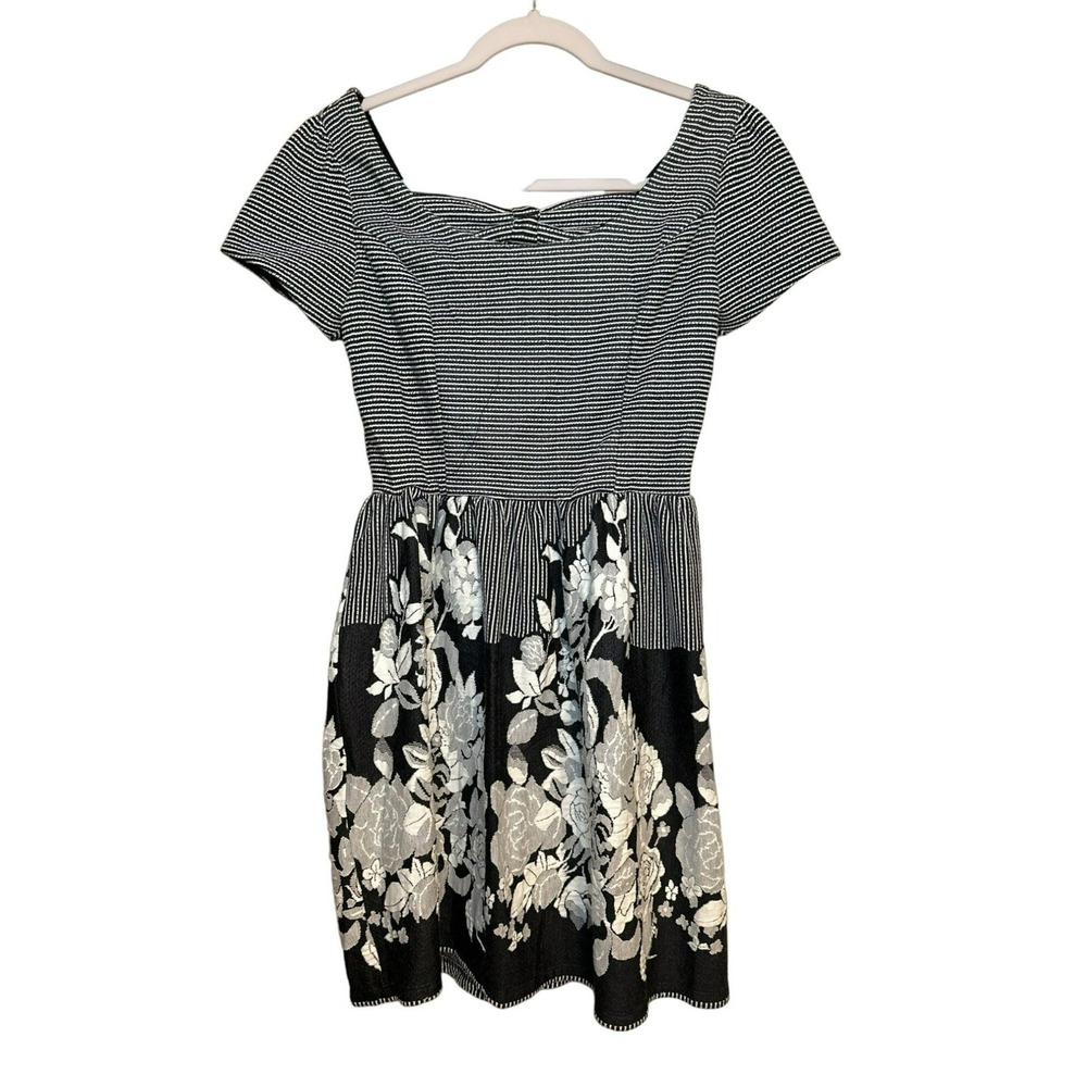 Miami‎ Women's Small Abstract Mini Dress Floral Black White Flattering Fit Y2K